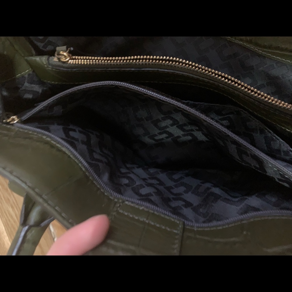 Diane von Furstenberg Green Leather Bag - Picture 8 of 8